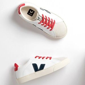 Veja Sneakers kids Red- Lace Size 4
